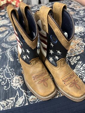 Cody James Kids' Brown Americana Flag Cowboy Boots
